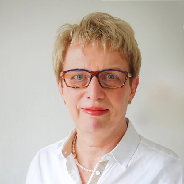 Dr. med. Kirsten Seeliger Fachärztin für Allgemeinmedizin